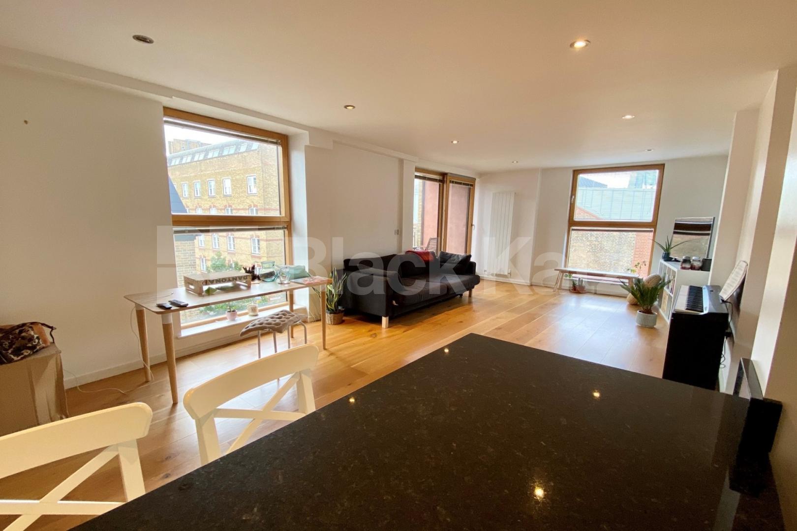 Decorated to the highest of standards boasting size, quality and location Great  Suffolk Street., London Bridge / Borough